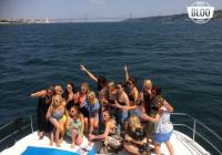 BLOO BOAT CHARTER