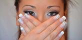 R - Make Up Artist 